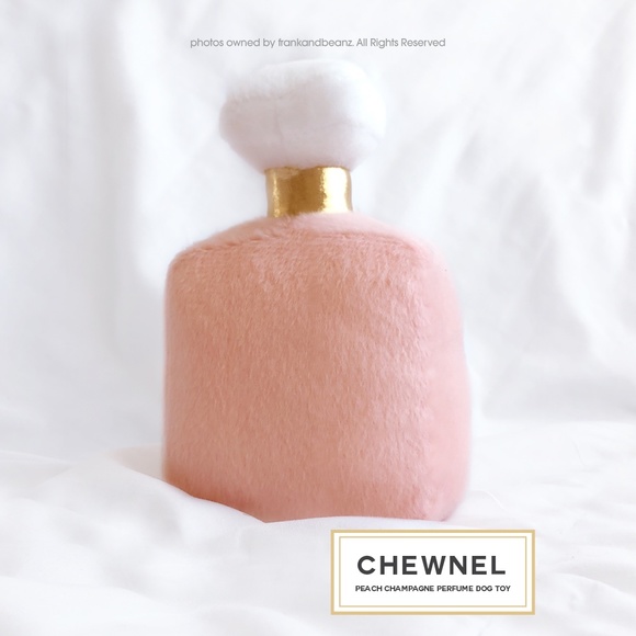 NWT Small 5" Chewnel Peaches Pawfume Designer Dog Toy - Picture 3 of 3
